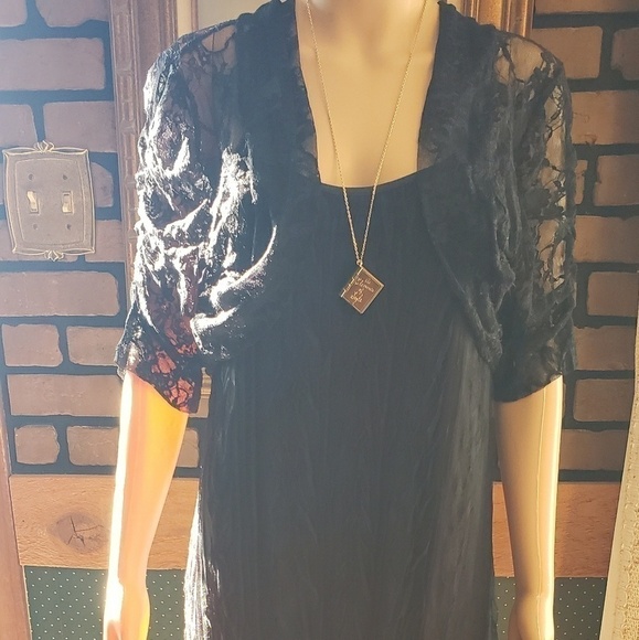 MEMLASE Maxi DRESS - Picture 7 of 11